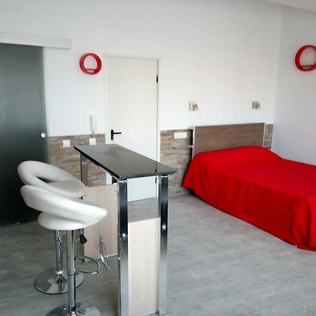 Apartamentos Bcntourism 皮内达德马尔 外观 照片