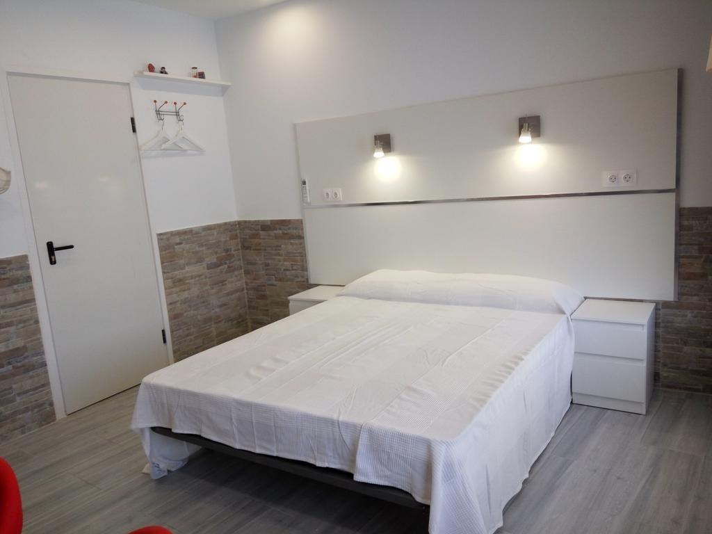 Apartamentos Bcntourism 皮内达德马尔 外观 照片