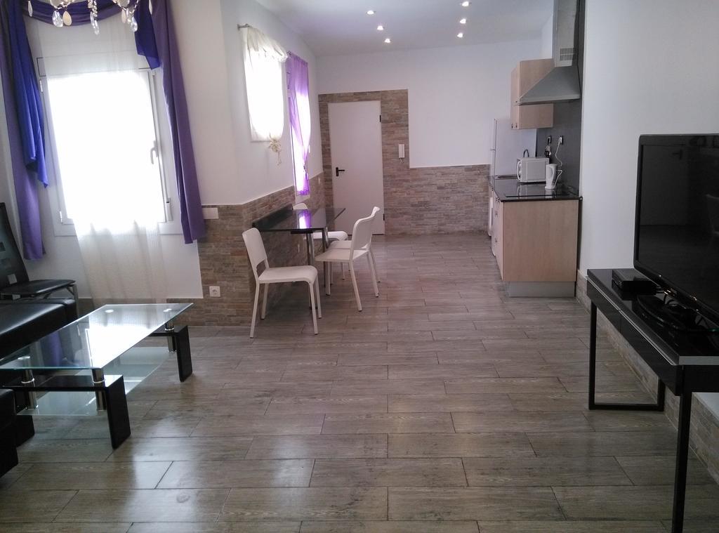 Apartamentos Bcntourism 皮内达德马尔 外观 照片