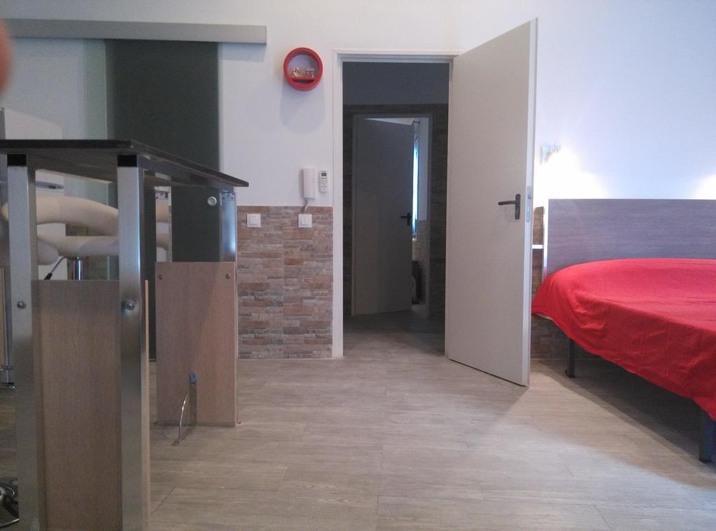 Apartamentos Bcntourism 皮内达德马尔 外观 照片