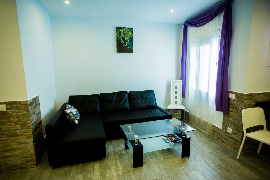 Apartamentos Bcntourism 皮内达德马尔 外观 照片